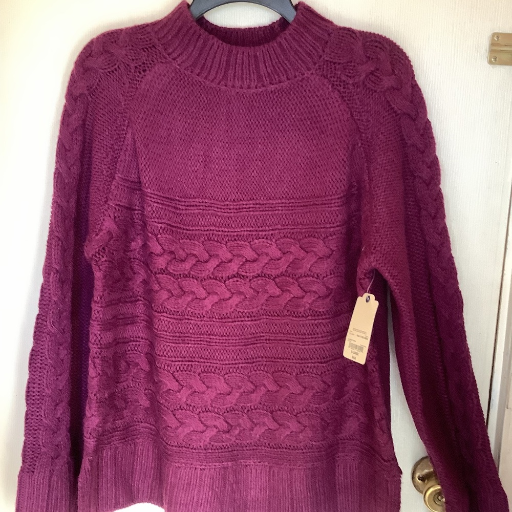 St John’s Bay Sweater Pullover NWT
